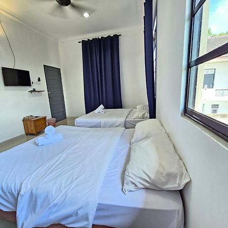 Hotel Rvh Kuala Terengganu Esterno foto