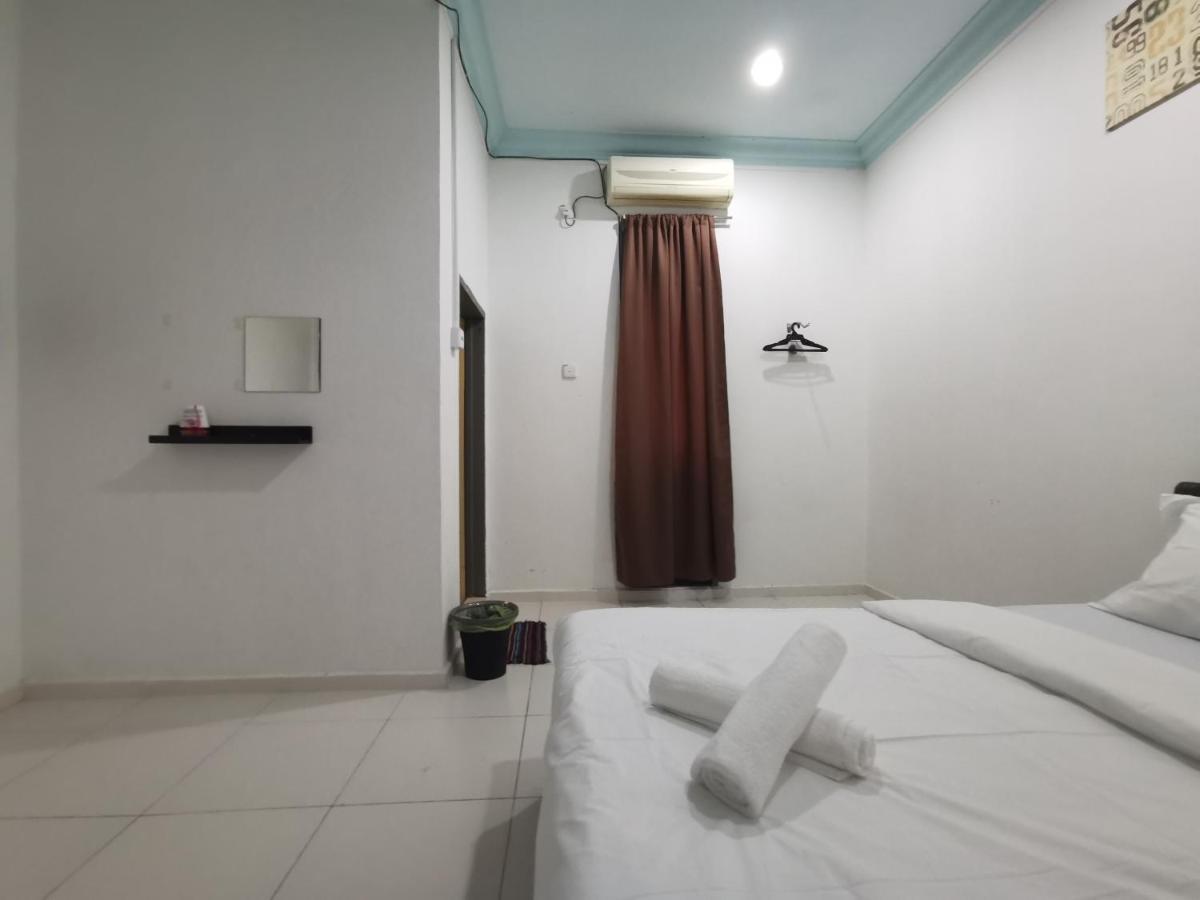 Hotel Rvh Kuala Terengganu Esterno foto