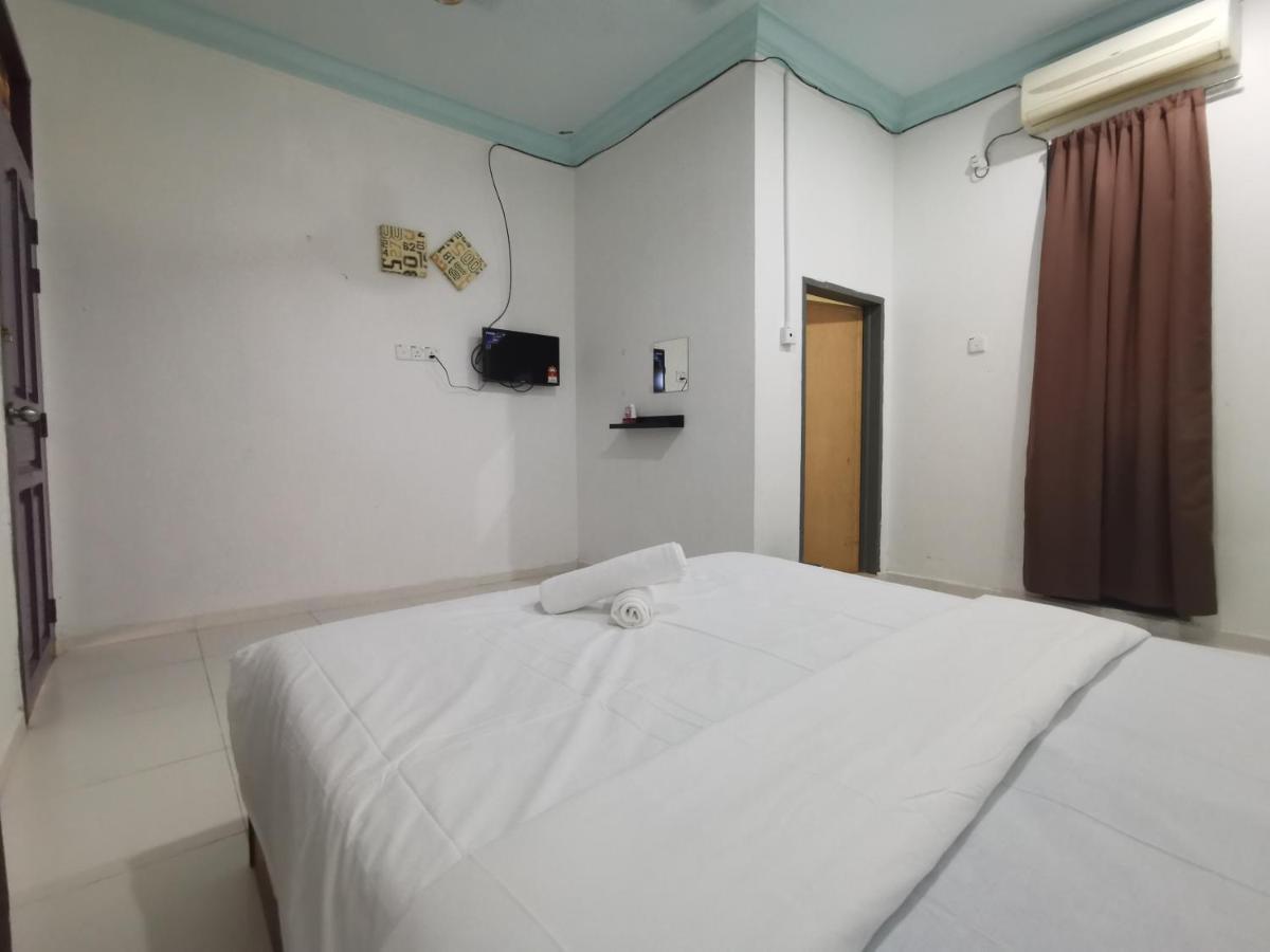 Hotel Rvh Kuala Terengganu Esterno foto
