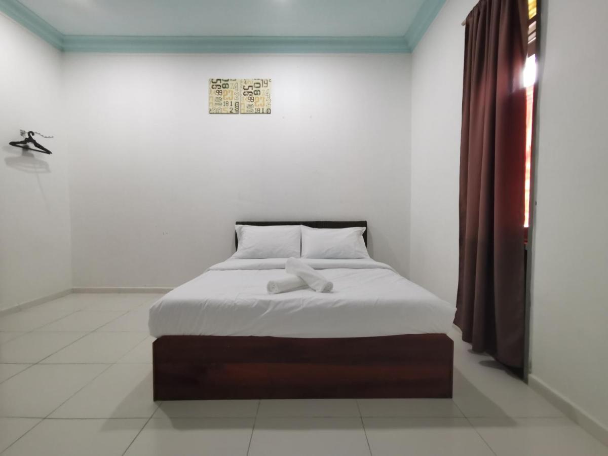 Hotel Rvh Kuala Terengganu Esterno foto