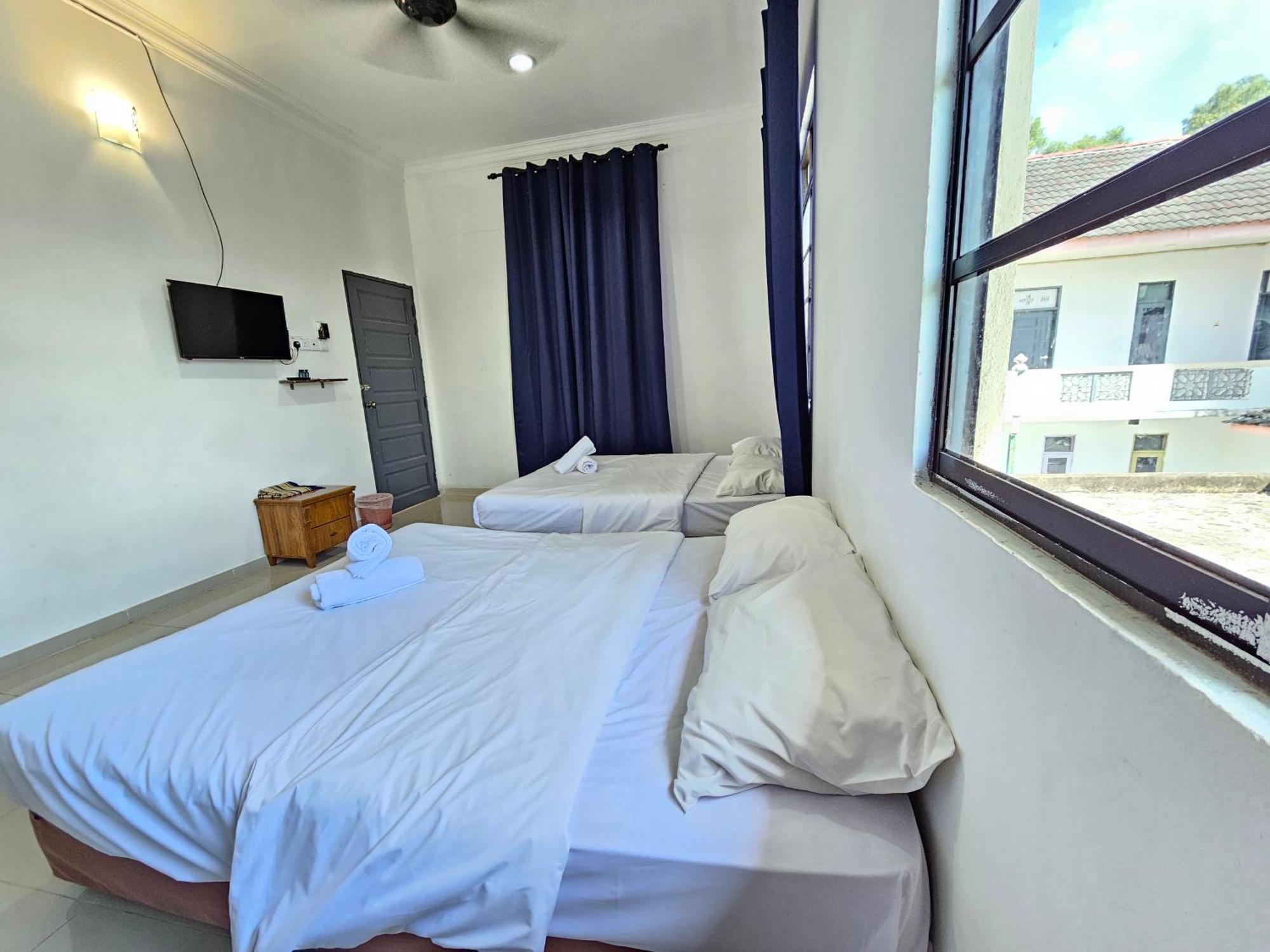 Hotel Rvh Kuala Terengganu Esterno foto